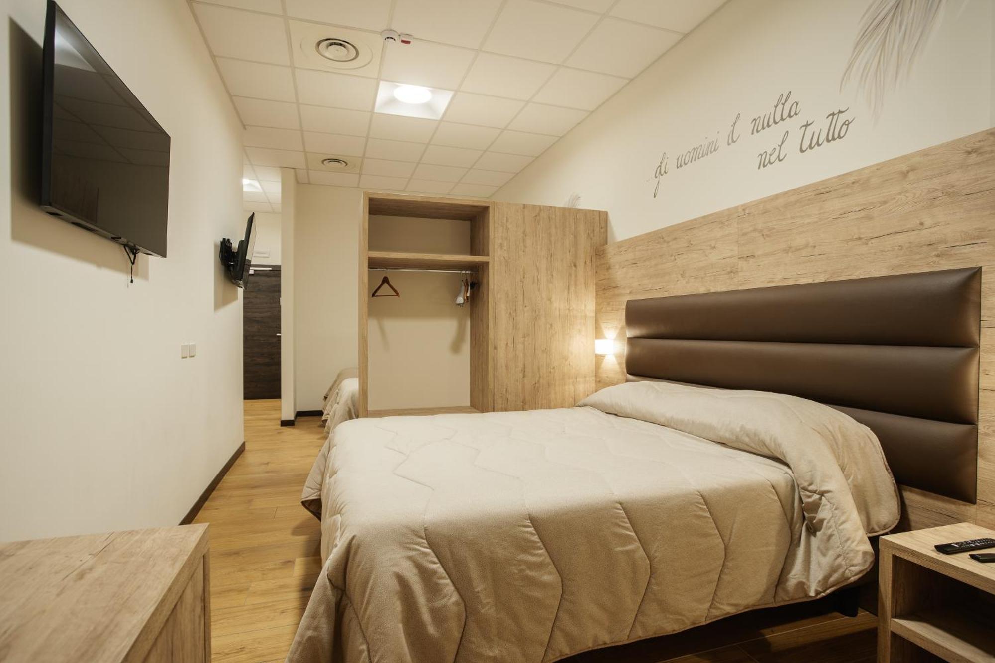 Hotel Ristorante Da Tonino Recanati Kültér fotó